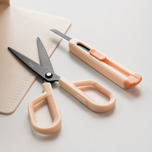 FIZZ Multifunctional scissors